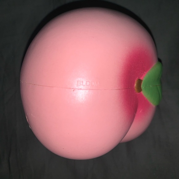 Authentic Silly Squishy Ibloom Peach - Picture 8 of 8